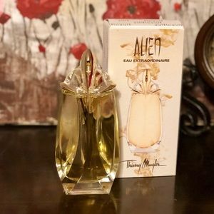 Thierry Mugler Alien Extraordinaire 3 Oz/90 mL